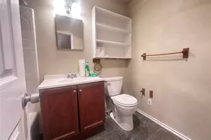 1122 Bowie St, Garland, TX 75040 - Photo 13