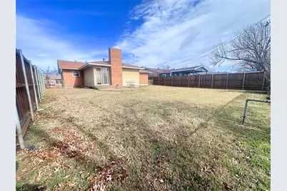 1122 Bowie Street, Garland, TX 75040 - Photo 27