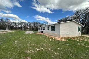230 Largo St, Bonham, TX 75418 - Photo 3