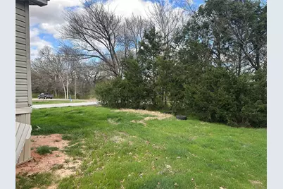 230 Largo Street, Bonham, TX 75418 - Photo 11