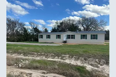 230 Largo Street, Bonham, TX 75418 - Photo 35