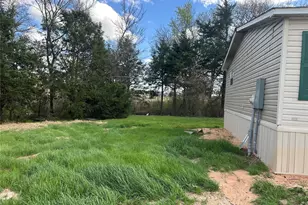 230 Largo St, Bonham, TX 75418 - Photo 13