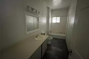 308 N Catherine St, Terrell, TX 75160 - Photo 3