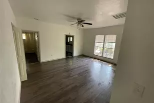 308 N Catherine St, Terrell, TX 75160 - Photo 9