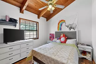 438 Jay Kelley Ln, Sunset, TX 76270 - Photo 25