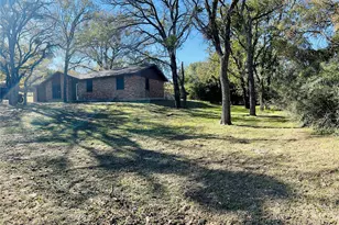 301 Walnut Ave, Azle, TX 76020 - Photo 3