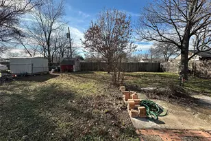 609 Woodmont Dr, Dallas, TX 75217 - Photo 7