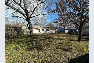 609 Woodmont Drive, Dallas, TX 75217 - Photo 5