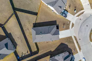 8300 Holw Bnd St, Fort Worth, TX 76123 - Photo 25