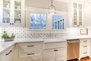 211 N Rosemont Ave, Dallas, TX 75208 - Photo 11