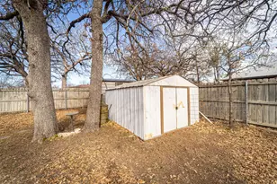706 Tanglewood Dr, Clyde, TX 79510 - Photo 31