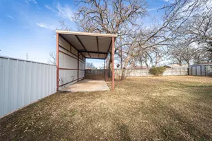 706 Tanglewood Dr, Clyde, TX 79510 - Photo 27