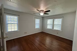 5801 Ellison Ave, Haltom City, TX 76117 - Photo 11