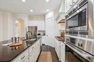 900 Hermitage Ln, McKinney, TX 75069 - Photo 11