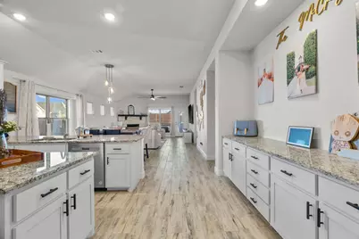 701 Bass Lake Lane, Cleburne, TX 76033 - Photo 9