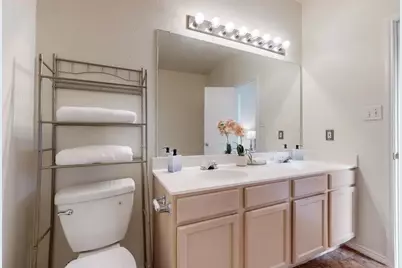 801 Gillon Drive, Arlington, TX 76001 - Photo 19