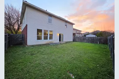 801 Gillon Drive, Arlington, TX 76001 - Photo 5