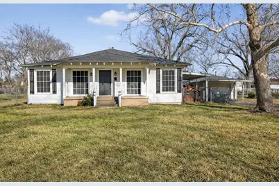 1745 Mesquite Valley Road, Mesquite, TX 75149 - Photo 1