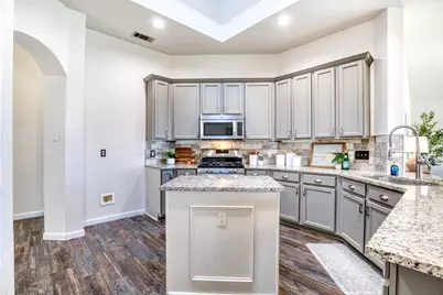 10814 Spring Lake Road, Frisco, TX 75035 - Photo 9