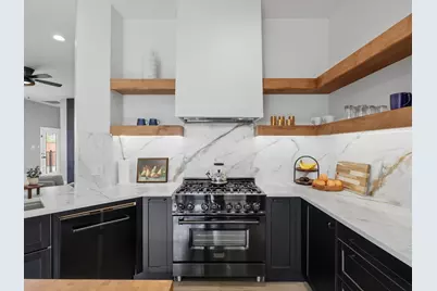 7713 Brushfield Drive, Plano, TX 75025 - Photo 7