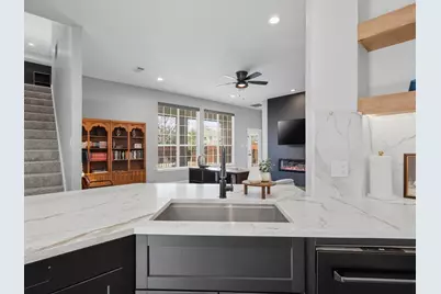 7713 Brushfield Drive, Plano, TX 75025 - Photo 11