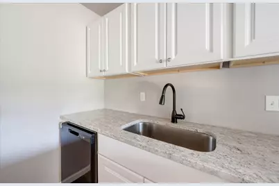 1902 Alan A Dale Road, Arlington, TX 76013 - Photo 9