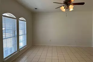 317 Texas Dr, Lake Dallas, TX 75065 - Photo 3