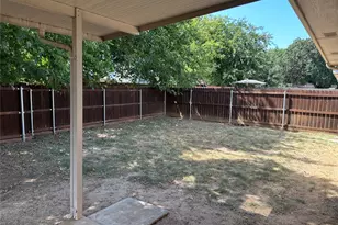 317 Texas Dr, Lake Dallas, TX 75065 - Photo 13