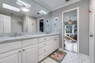 4557 Lorraine Ave, Highland Park, TX 75205 - Photo 23