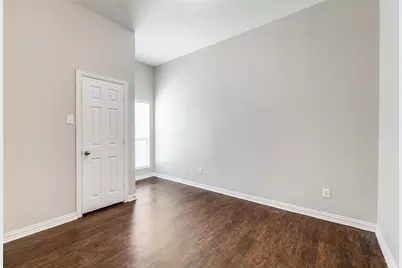 2771 Waterway Drive, Grand Prairie, TX 75054 - Photo 17