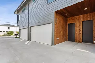 2142 Lovedale Ave, Dallas, TX 75235 - Photo 3