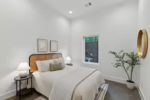 2142 Lovedale Ave, Dallas, TX 75235 - Photo 5