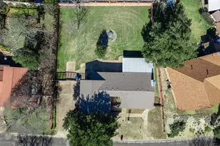 5819 Mt Rockwood Cir, Waco, TX 76710 - Photo 29