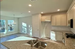 6305 Belle Ct, Garland, TX 75043 - Photo 5