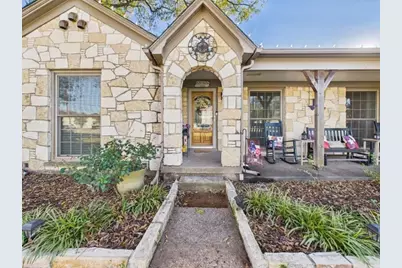 516 E 6th Street, Irving, TX 75060 - Photo 3