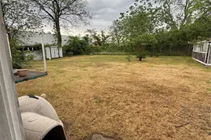 2518 McLemore Ave, Fort Worth, TX 76111 - Photo 21