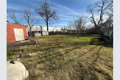 2518 McLemore Avenue, Fort Worth, TX 76111 - Photo 15