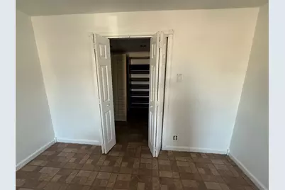 2518 McLemore Avenue, Fort Worth, TX 76111 - Photo 11