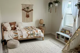 811 W Day St, Denison, TX 75020 - Photo 11