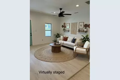 811 W Day Street, Denison, TX 75020 - Photo 9