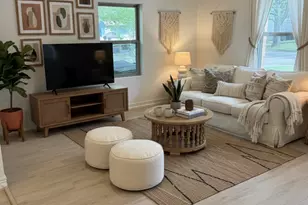 811 W Day St, Denison, TX 75020 - Photo 3