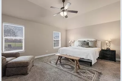 250 Parker Oaks Lane, Weatherford, TX 76087 - Photo 11