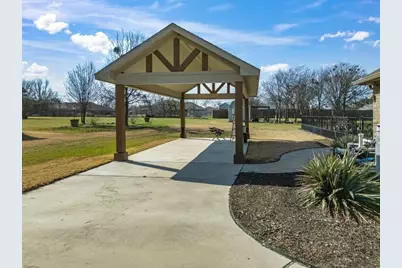 250 Parker Oaks Lane, Weatherford, TX 76087 - Photo 17