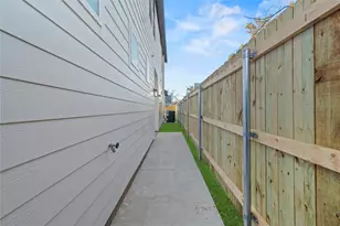 1709 & 1711 Garden Dr, Dallas, TX 75215 - Photo 35