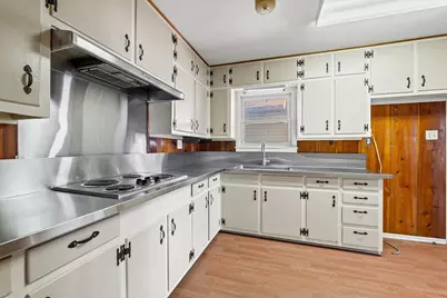 1127 Leroy Parkway, Elm Mott, TX 76640 - Photo 15