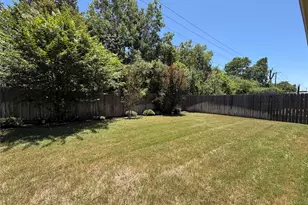 3917 S Fork Ranch Rd, Waco, TX 76705 - Photo 17