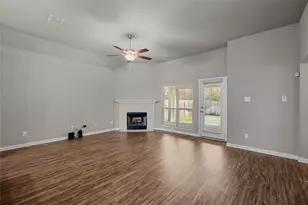 3917 S Fork Ranch Rd, Waco, TX 76705 - Photo 7