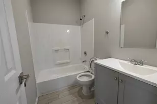 914 N Rockwall Ave, Terrell, TX 75160 - Photo 7