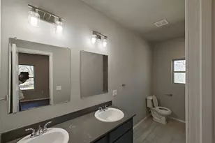 914 N Rockwall Ave, Terrell, TX 75160 - Photo 17