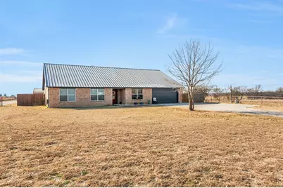2366 County Road 1370, Alvord, TX 76225 - Photo 3